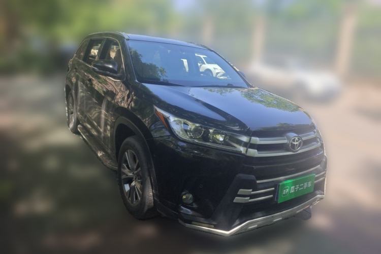 Used Toyota Highlander 2018 2.0T Four-Wheel Drive Elite Edition 7 Seats China VI Standard Front Right 45 Deg