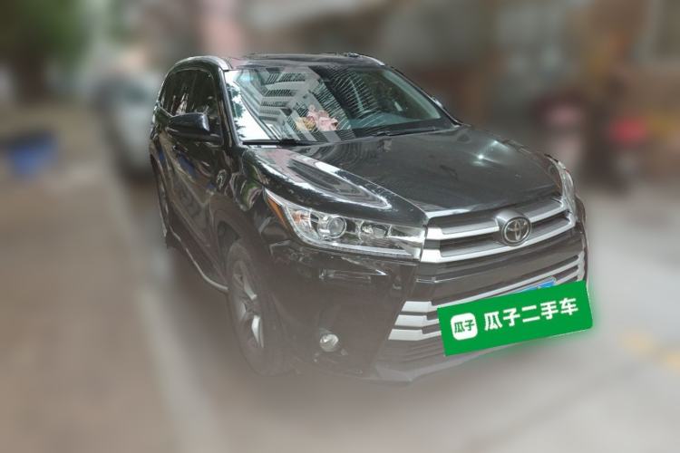 Used Toyota Highlander 2018 2.0T Four-Wheel Drive Luxury Version 7 Seats China VI Standard Front Right 45 Deg
