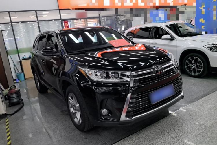 Used Toyota Highlander 2018 2.0T Four-Wheel Drive Prestige Version 7 Seats China VI Standard Front Right 45 Deg