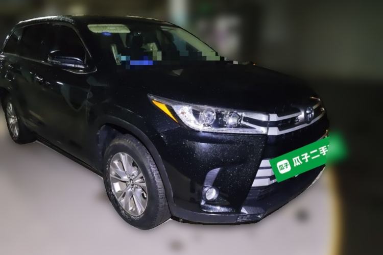 Used Toyota Highlander 2018 2.0T Two-Wheel Drive Elite Edition 7 Seats China VI Standard Front Right 45 Deg