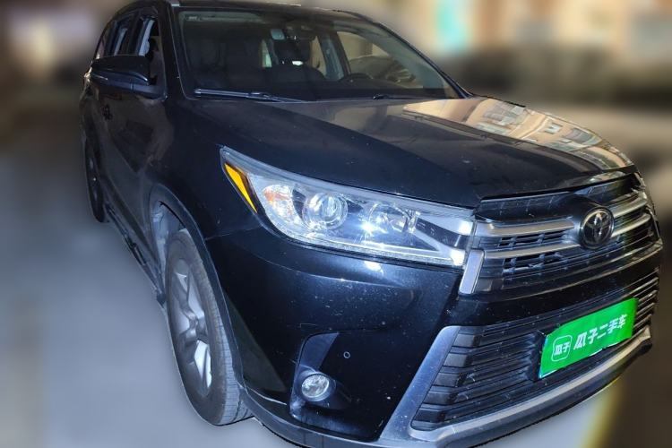 Used Toyota Highlander 2018 2.0T Four-Wheel Drive Prestige Version 7 Seats China VI Standard Front Right 45 Deg