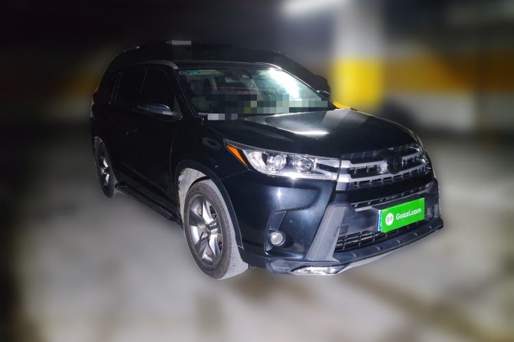 Used Toyota Highlander 2018 2.0T Four-Wheel Drive Luxury Edition 7 Seats China V Emission Standard Front Right 45 Deg
