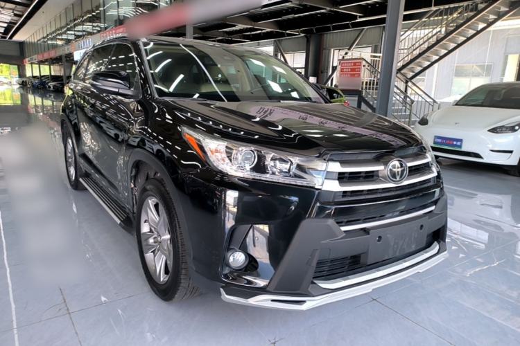 Used Toyota Highlander 2018 2.0T Four-Wheel Drive Luxury Version 7 Seats China VI Standard Front Right 45 Deg