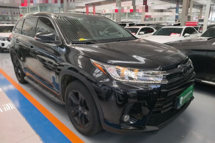 Used Toyota Highlander 2018 2.0T Four-Wheel Drive Knight Edition 7 Seats China VI Standard Front Right 45 Deg