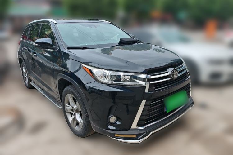 Used Toyota Highlander 2018 2.0T Four-Wheel Drive Prestige Version 7 Seats China VI Standard Front Right 45 Deg