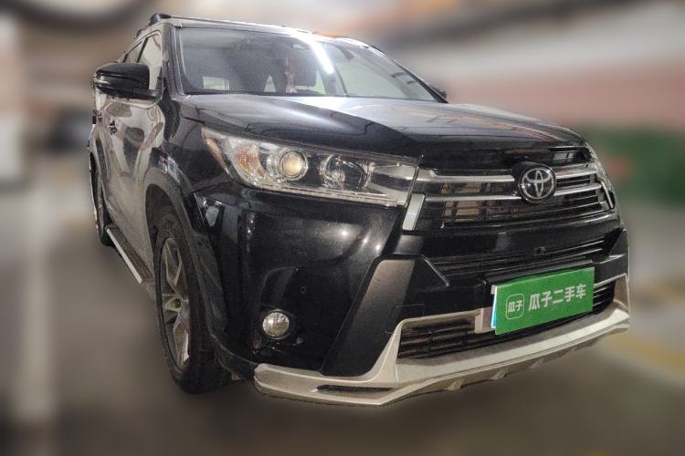 Used Toyota Highlander 2018 2.0T Four-Wheel Drive Prestige Version 7 Seats China VI Standard Front Right 45 Deg