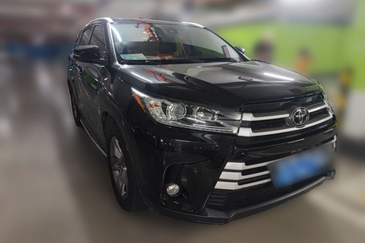 Used Toyota Highlander 2018 2.0T Four-Wheel Drive Luxury Version 7 Seats China VI Standard Front Right 45 Deg