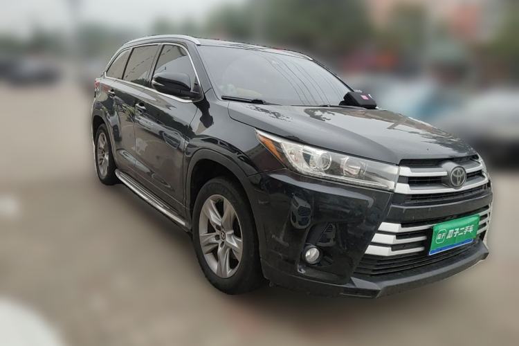 Used Toyota Highlander 2018 2.0T Four-Wheel Drive Luxury Edition 7 Seats China V Emission Standard Front Right 45 Deg