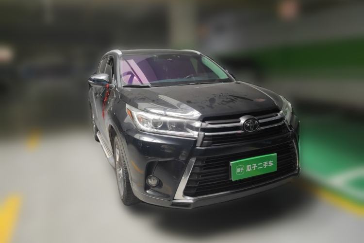 Used Toyota Highlander 2018 2.0T Four-Wheel Drive Prestige Version 7 Seats China V Emission Standard Front Right 45 Deg