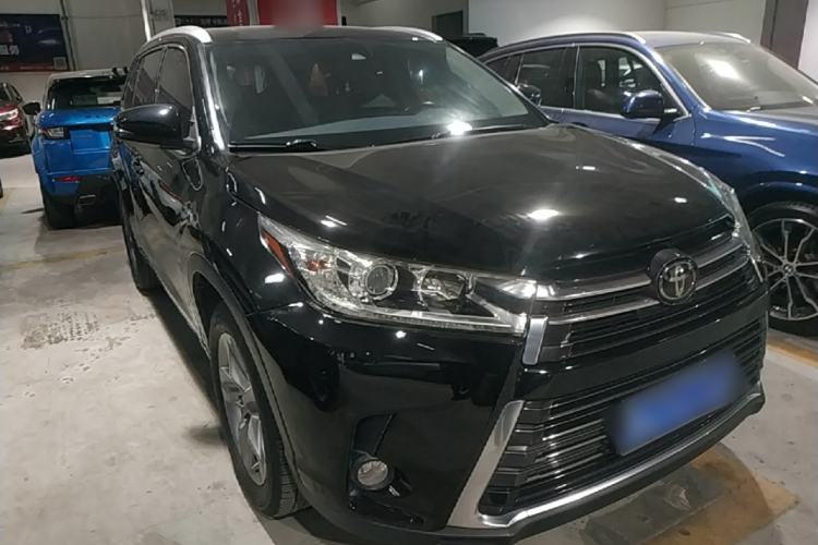 Used Toyota Highlander 2018 2.0T Four-Wheel Drive Prestige Version 7 Seats China VI Standard Front Right 45 Deg