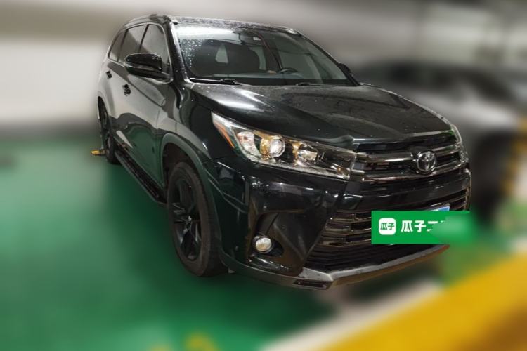 Used Toyota Highlander 2018 2.0T Four-Wheel Drive Knight Edition 7 Seats China VI Standard Front Right 45 Deg