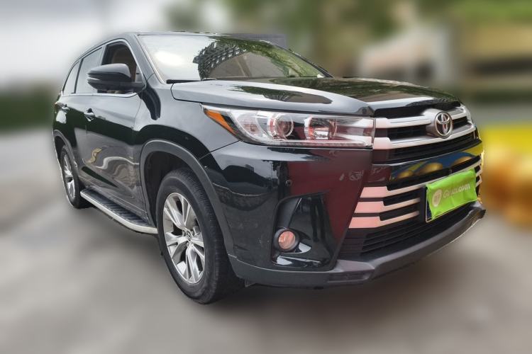 Used Toyota Highlander 2018 2.0T Two-Wheel Drive Elite Edition 5 Seats Emission Standard China V Front Right 45 Deg