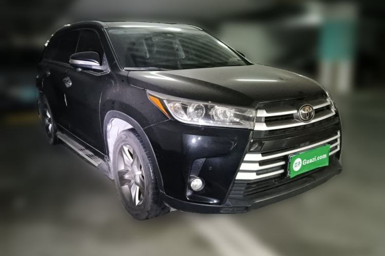 Used Toyota Highlander 2018 2.0T Four-Wheel Drive Luxury Edition 7 Seats China V Emission Standard Front Right 45 Deg