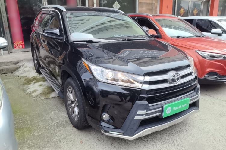 Used Toyota Highlander 2018 2.0T Two-Wheel Drive Elite Edition 7 Seats China VI Standard Front Right 45 Deg