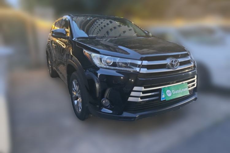 Used Toyota Highlander 2018 2.0T Two-Wheel Drive Elite Version 5 Seats China VI Standard Front Right 45 Deg