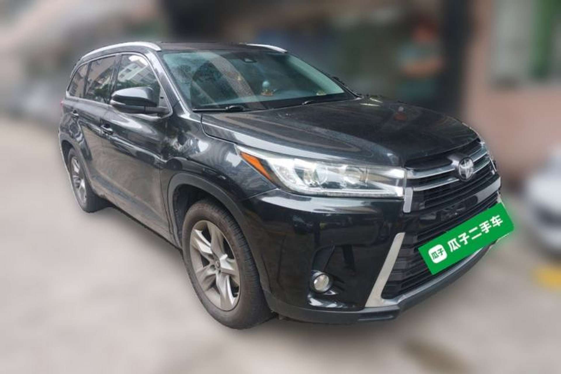 Used Toyota Highlander 2018 2.0T Four-Wheel Drive Prestige Version 7 Seats China VI Standard Front Right 45 Deg