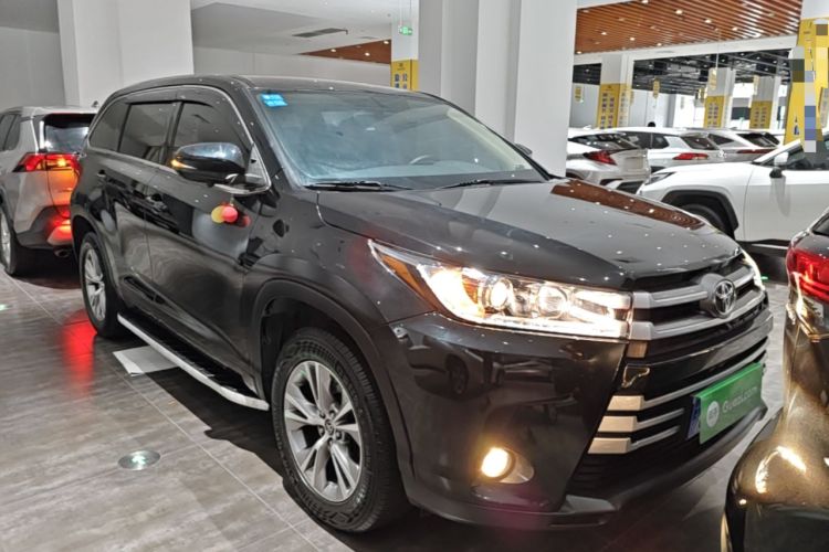 Used Toyota Highlander 2018 2.0T Two-Wheel Drive Elite Version 5 Seats China VI Standard Front Right 45 Deg