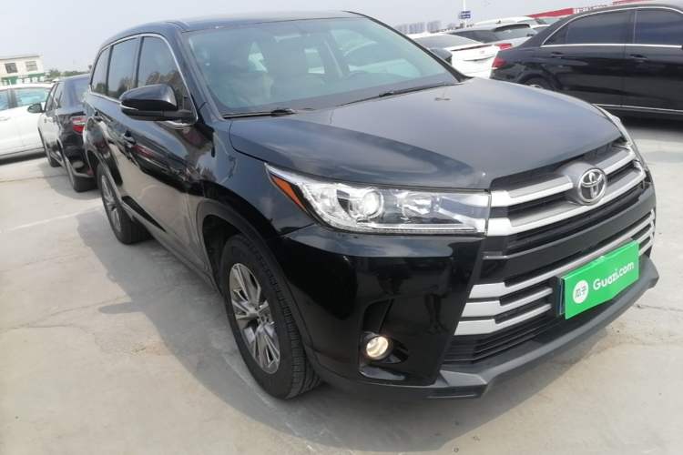 Used Toyota Highlander 2018 2.0T Four-Wheel Drive Elite Edition 7 Seats China VI Standard Front Right 45 Deg