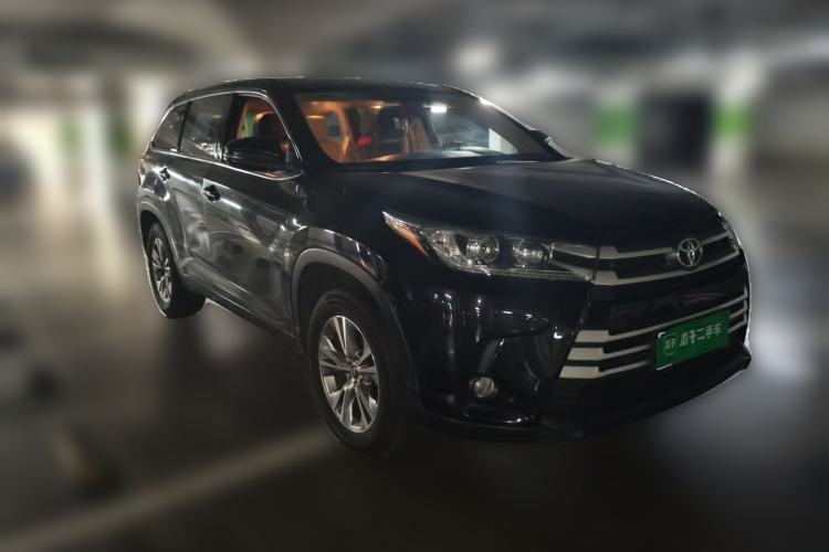 Used Toyota Highlander 2018 2.0T Four-Wheel Drive Elite Edition 7 Seats China V Standard Front Right 45 Deg