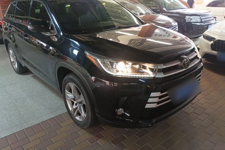 Used Toyota Highlander 2018 2.0T Four-Wheel Drive Luxury Version 7 Seats China VI Standard Front Right 45 Deg