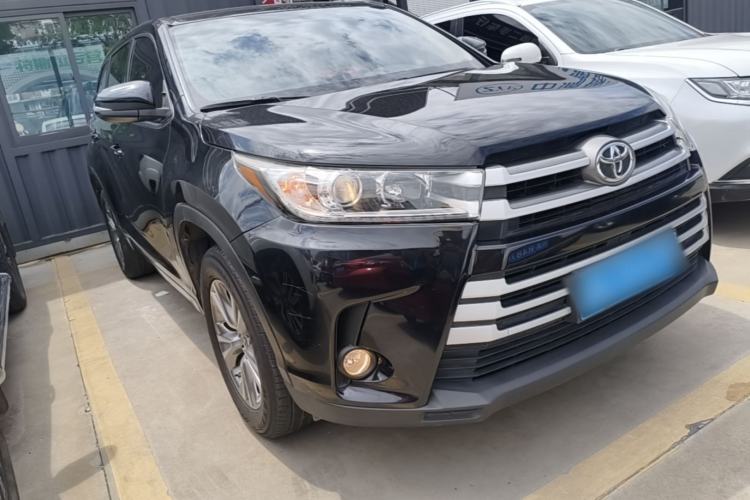 Used Toyota Highlander 2018 2.0T Two-Wheel Drive Elite Version 5 Seats China VI Standard Front Right 45 Deg