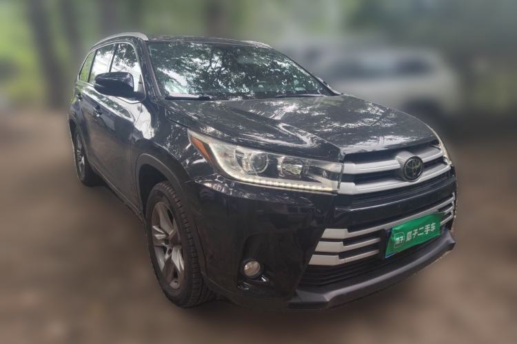 Used Toyota Highlander 2018 2.0T Four-Wheel Drive Luxury Edition 7 Seats China V Emission Standard Front Right 45 Deg