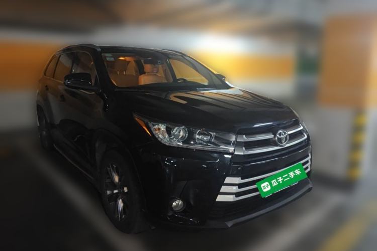 Used Toyota Highlander 2018 2.0T Two-Wheel Drive Elite Edition 5 Seats Emission Standard China V Front Right 45 Deg
