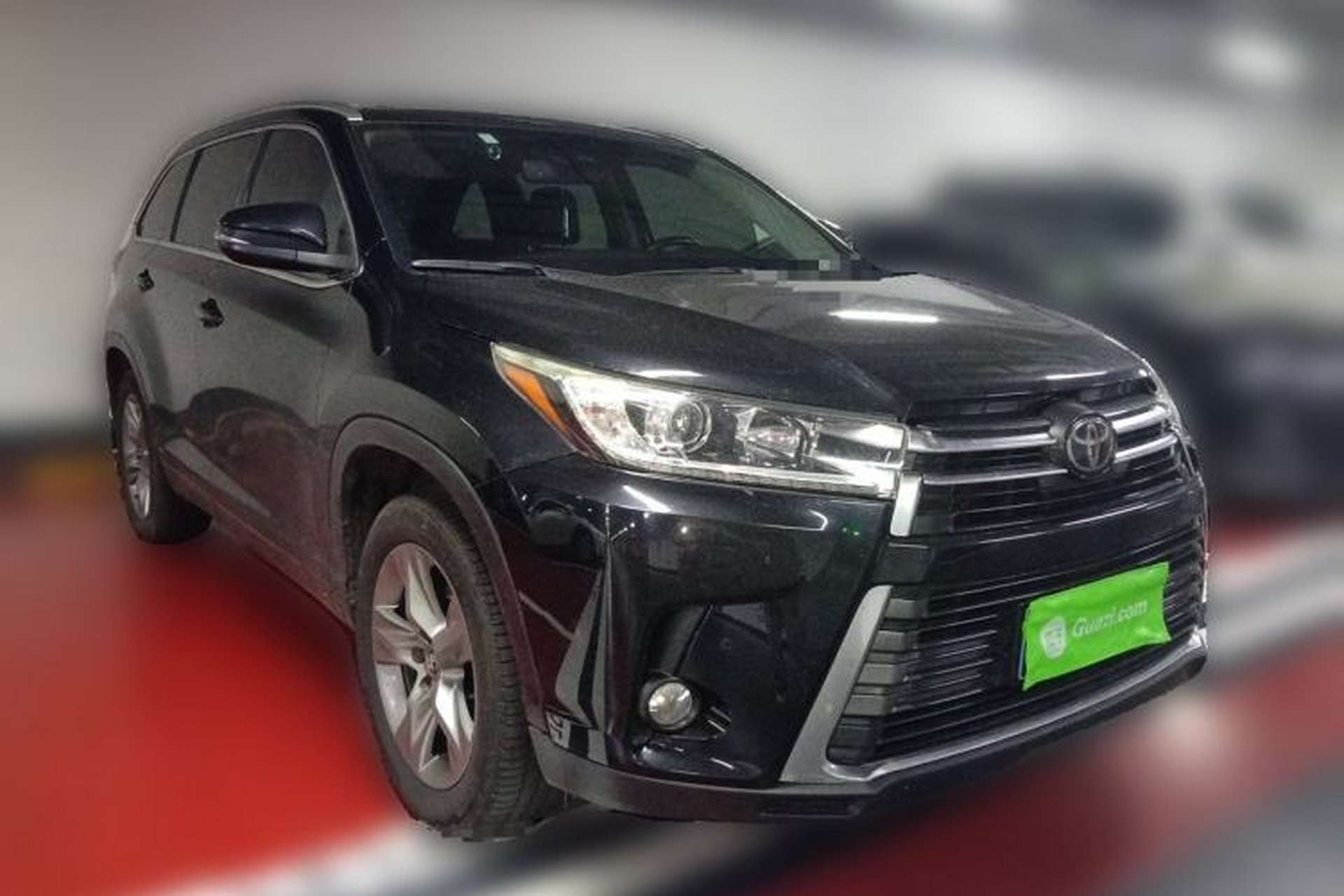 Used Toyota Highlander 2018 2.0T Four-Wheel Drive Prestige Version 7 Seats China V Emission Standard Front Right 45 Deg