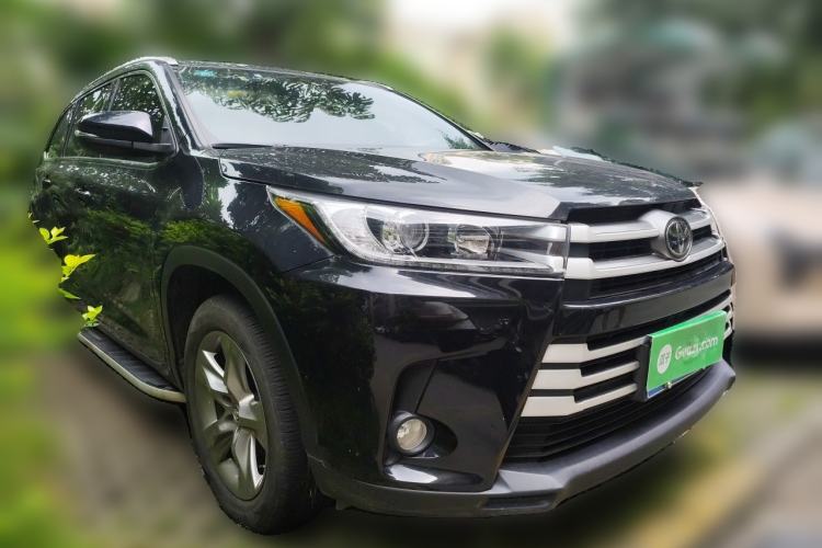 Used Toyota Highlander 2018 2.0T Four-Wheel Drive Luxury Version 7 Seats China VI Standard Front Right 45 Deg