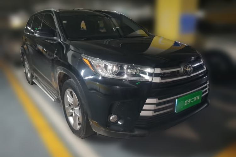 Used Toyota Highlander 2018 2.0T Four-Wheel Drive Luxury Version 7 Seats China VI Standard Front Right 45 Deg