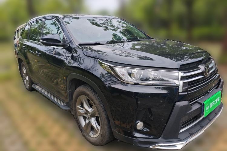 Used Toyota Highlander 2018 2.0T Four-Wheel Drive Prestige Version 7 Seats China V Emission Standard Front Right 45 Deg