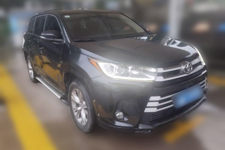 Used Toyota Highlander 2018 2.0T Two-Wheel Drive Elite Edition 5 Seats Emission Standard China V Front Right 45 Deg