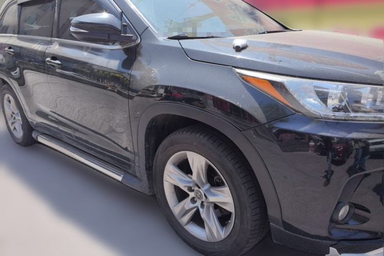 Used Toyota Highlander 2018 2.0T Four-Wheel Drive Knight Edition 7 Seats China VI Standard Front Right 45 Deg