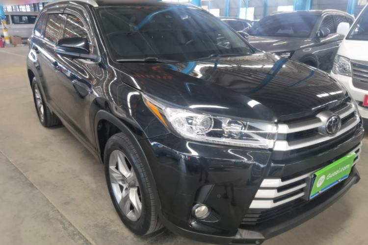 Used Toyota Highlander 2018 2.0T Four-Wheel Drive Luxury Version 7 Seats China VI Standard Front Right 45 Deg