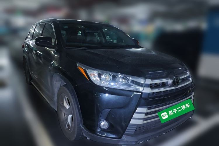 Used Toyota Highlander 2018 2.0T Four-Wheel Drive Luxury Version 7 Seats China VI Standard Front Right 45 Deg