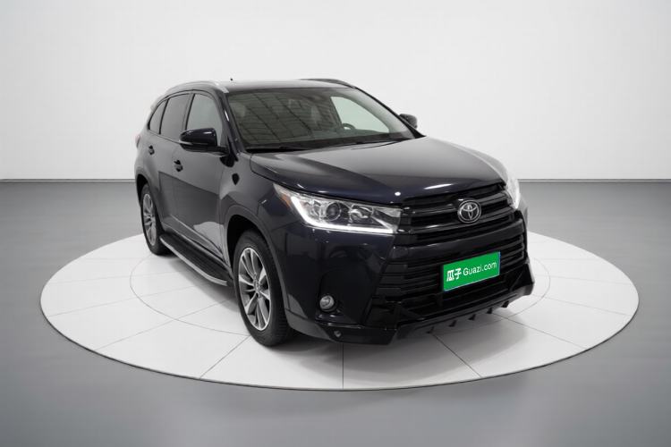 Used Toyota Highlander 2018 2.0T Four-Wheel Drive Luxury Version 7 Seats China VI Standard Front Right 45 Deg