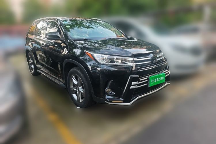 Used Toyota Highlander 2018 2.0T Four-Wheel Drive Prestige Version 7 Seats China VI Standard Front Right 45 Deg