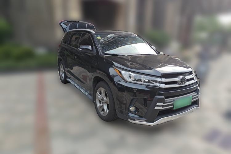 Used Toyota Highlander 2018 2.0T Four-Wheel Drive Luxury Edition 7 Seats China V Emission Standard Front Right 45 Deg