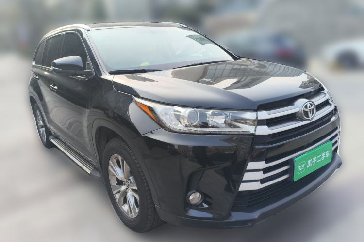 Used Toyota Highlander 2018 2.0T Four-Wheel Drive Elite Edition 7 Seats China V Standard Front Right 45 Deg