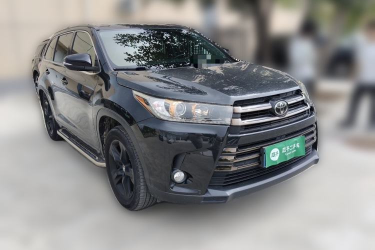 Used Toyota Highlander 2018 2.0T Four-Wheel Drive Knight Edition 7 Seats China VI Standard Front Right 45 Deg