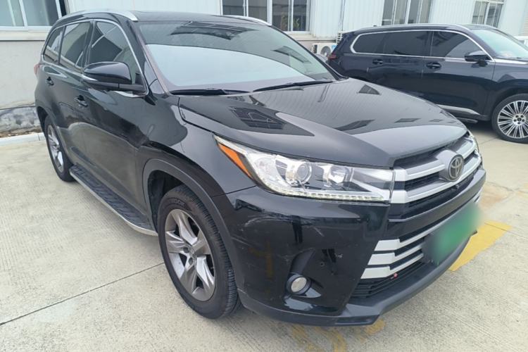 Used Toyota Highlander 2018 2.0T Four-Wheel Drive Luxury Version 7 Seats China VI Standard Front Right 45 Deg