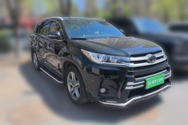 Used Toyota Highlander 2018 2.0T Four-Wheel Drive Luxury Version 7 Seats China VI Standard Front Right 45 Deg