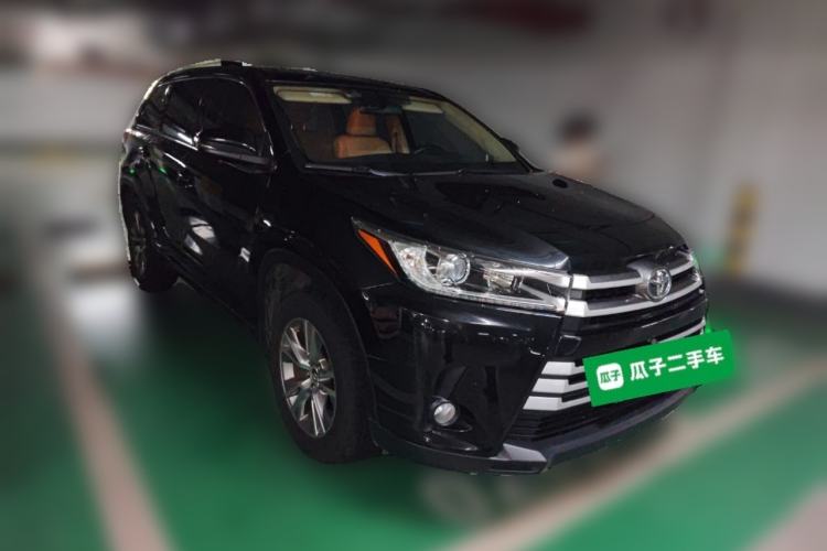 Used Toyota Highlander 2018 2.0T Four-Wheel Drive Elite Edition 7 Seats China V Standard Front Right 45 Deg
