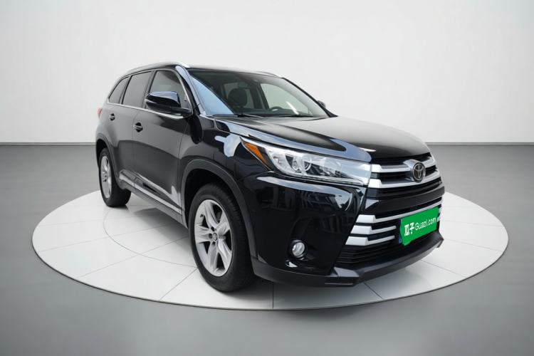 Used Toyota Highlander 2018 2.0T Four-Wheel Drive Luxury Edition 7 Seats China V Emission Standard Front Right 45 Deg