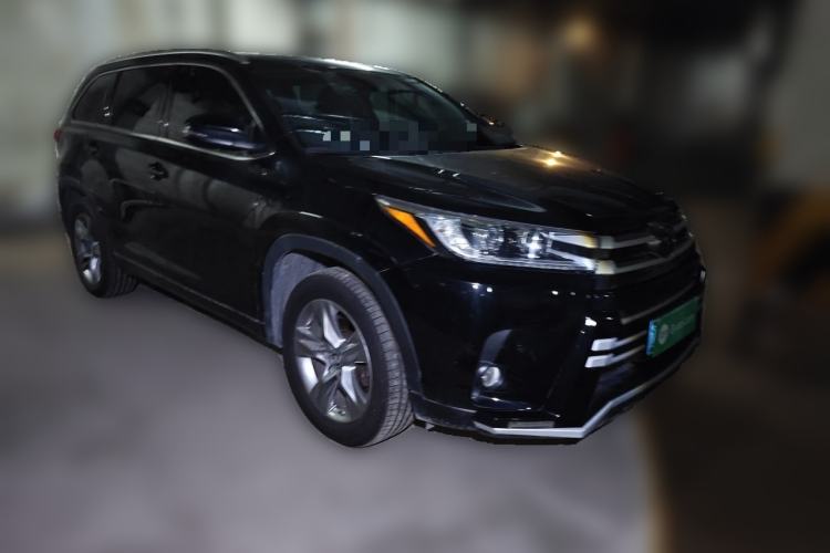 Used Toyota Highlander 2018 2.0T Four-Wheel Drive Luxury Edition 7 Seats China V Emission Standard Front Right 45 Deg