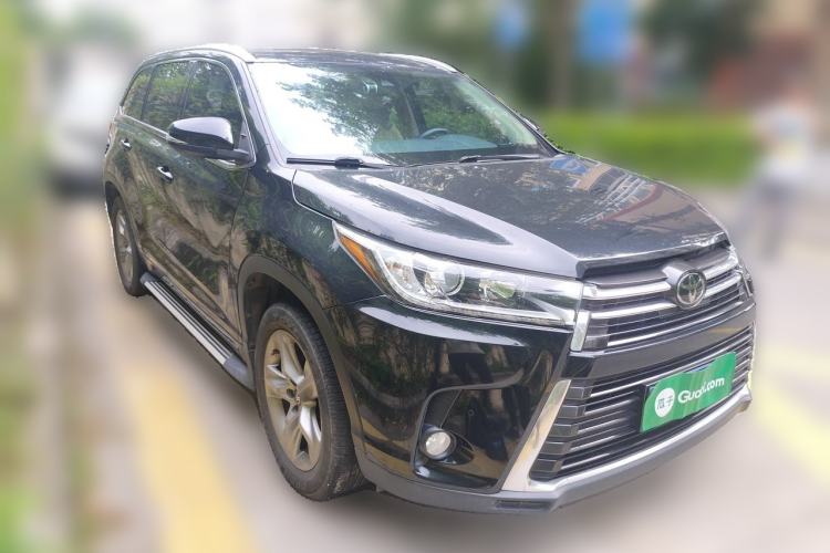 Used Toyota Highlander 2018 2.0T Four-Wheel Drive Prestige Version 7 Seats China VI Standard Front Right 45 Deg