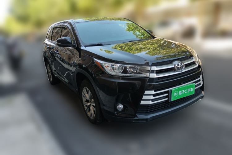Used Toyota Highlander 2018 2.0T Four-Wheel Drive Elite Edition 7 Seats China VI Standard Front Right 45 Deg