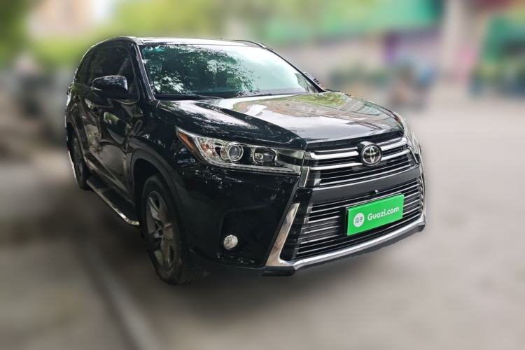 Used Toyota Highlander 2018 2.0T Four-Wheel Drive Prestige Version 7 Seats China VI Standard Front Right 45 Deg