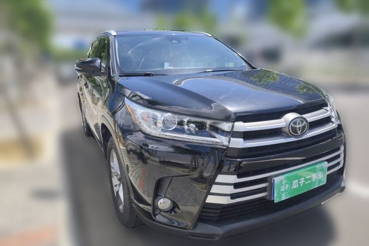 Used Toyota Highlander 2018 2.0T Four-Wheel Drive Luxury Edition 7 Seats China V Emission Standard Front Right 45 Deg