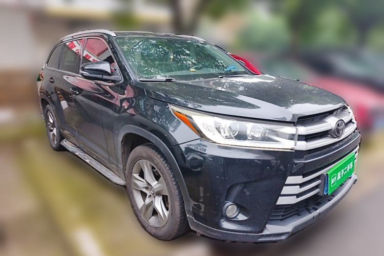 Used Toyota Highlander 2018 2.0T Four-Wheel Drive Luxury Edition 7 Seats China V Emission Standard Front Right 45 Deg